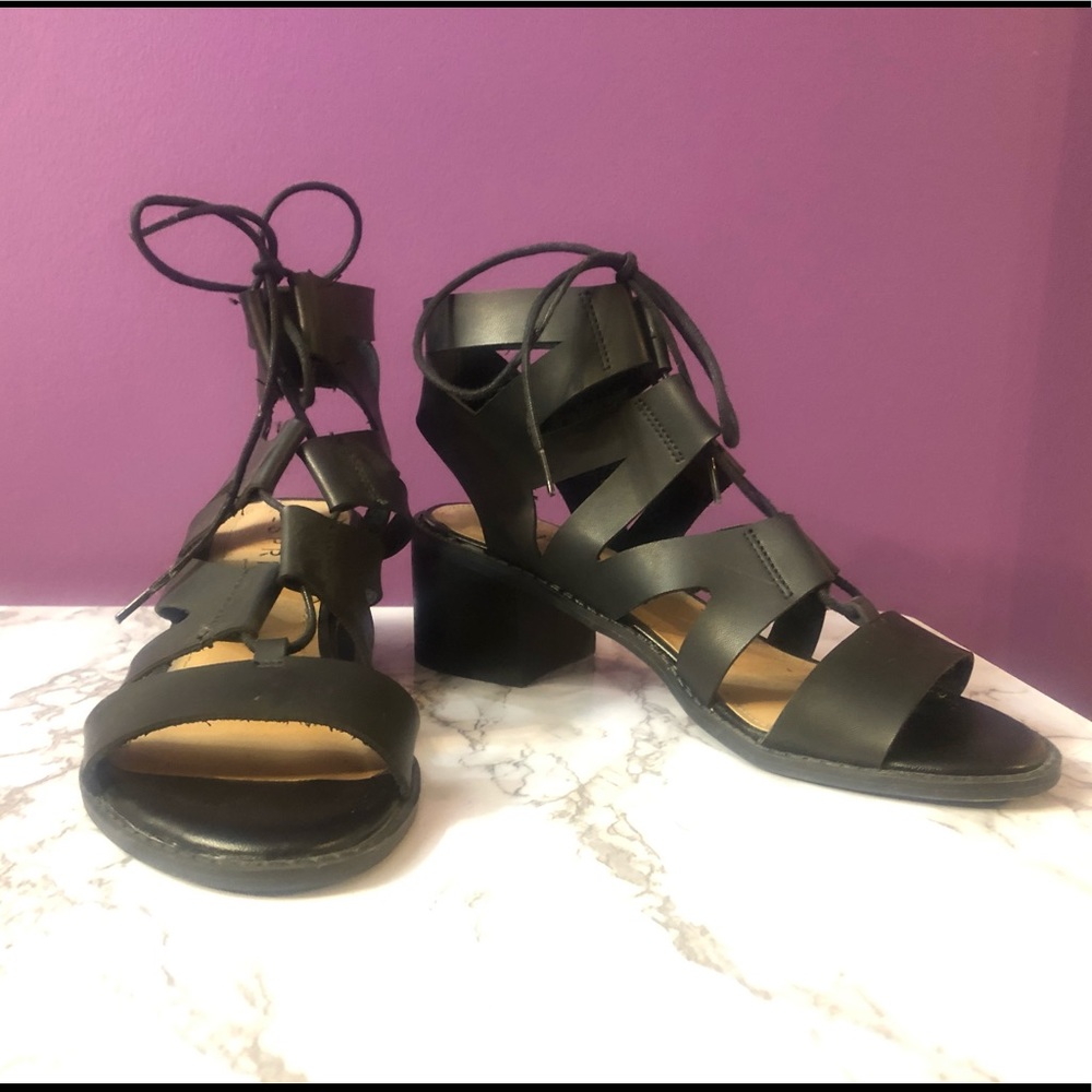 Black Strappy Chunky Heel Sandal